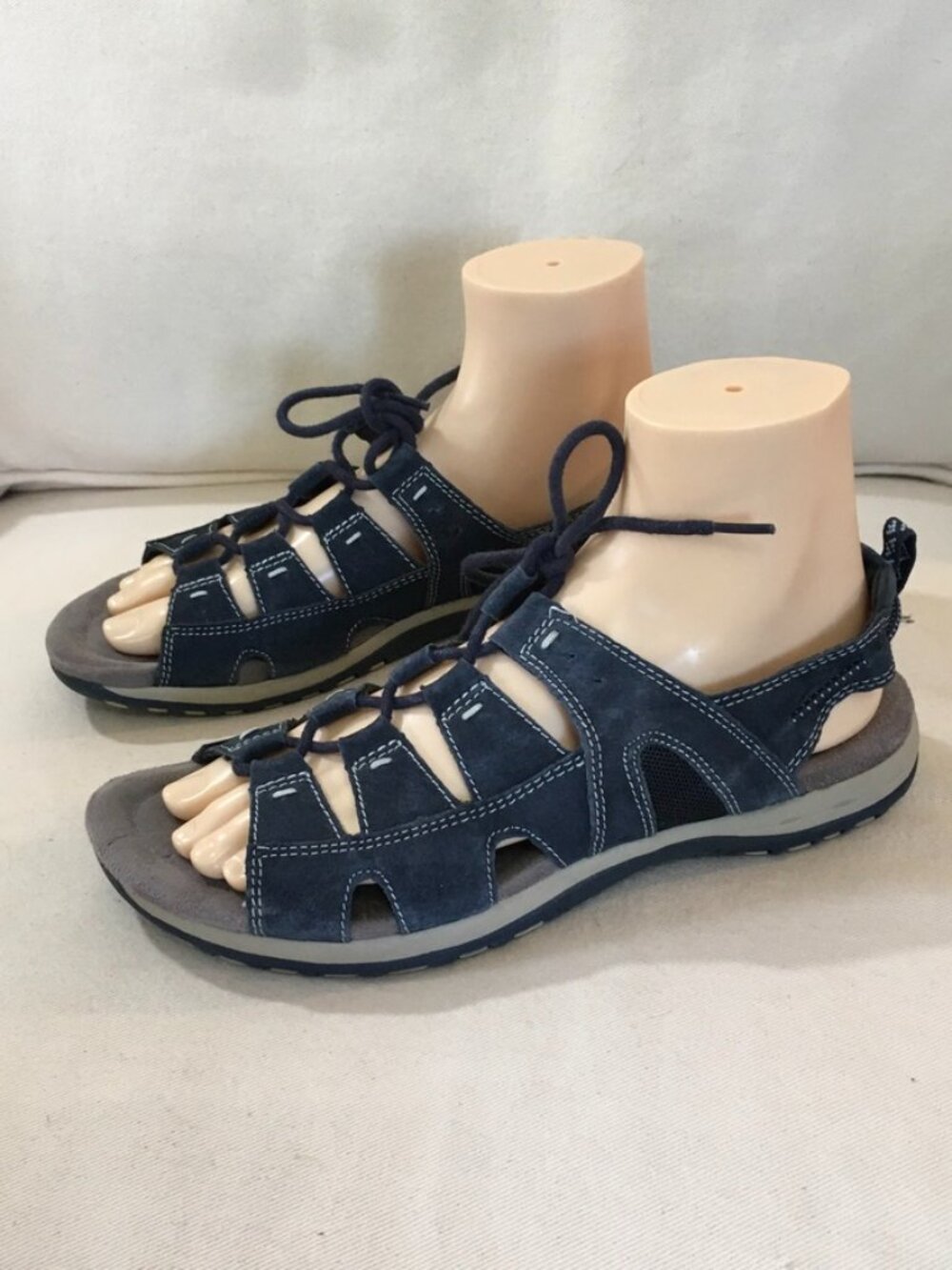 Earth Origins Sassy Gladiator Sandals in Navy Blue Suede